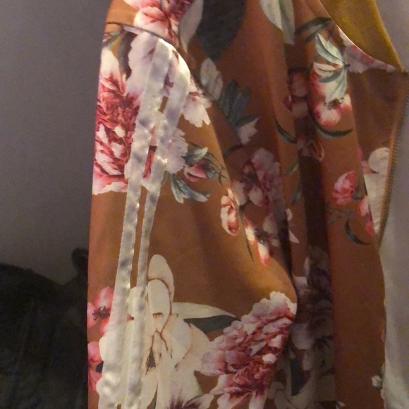 floral jacket - Picture 2 of 4